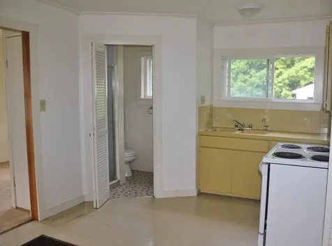18 Chester Road Springfield VT 05156