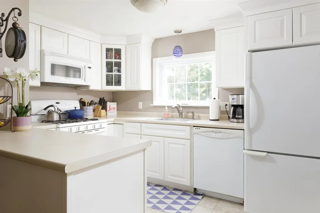 623 Pine Hill Road Wolfeboro NH 03894