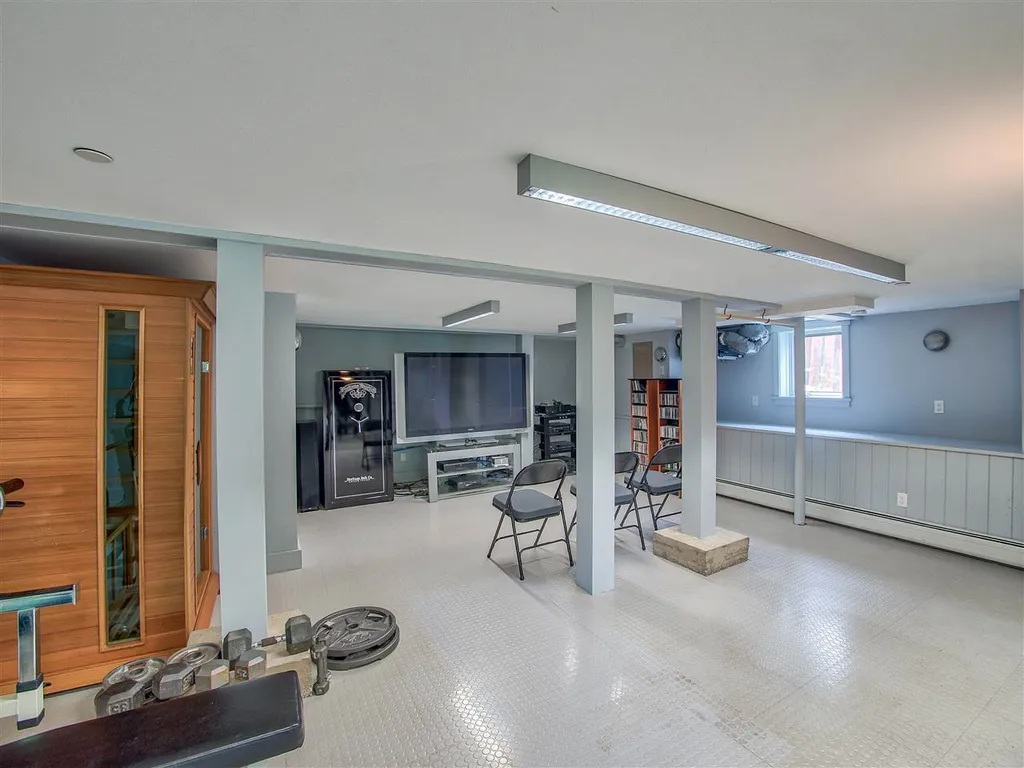 24 Loomis Street Montpelier VT 05602