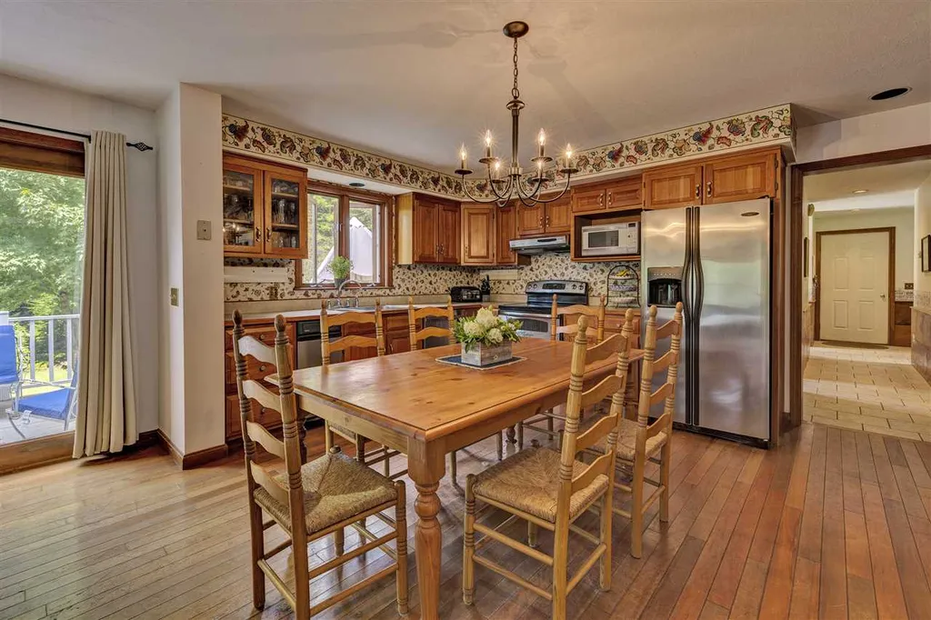 226 Quail Run New London NH 03257