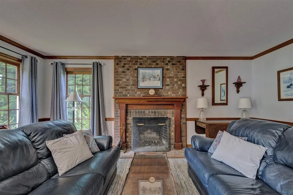 226 Quail Run New London NH 03257