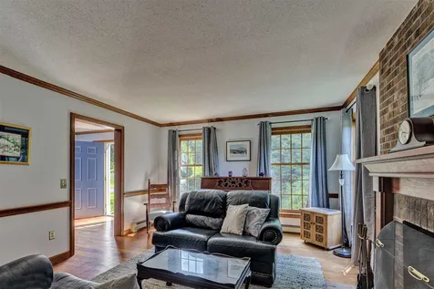 226 Quail Run New London NH 03257