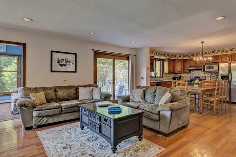 226 Quail Run New London NH 03257