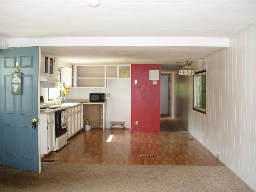23 Arrowbrook Road Dover NH 03820