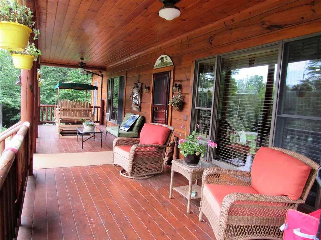 15 Mount Carter Drive Gorham NH 03581