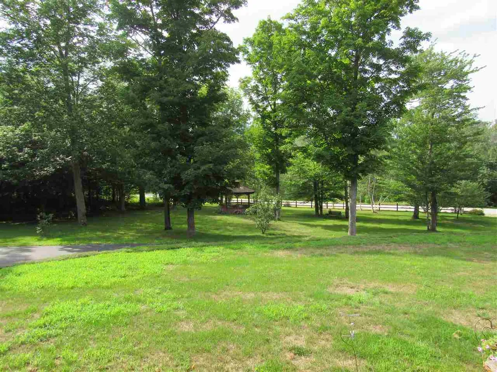 15 Mount Carter Drive Gorham NH 03581