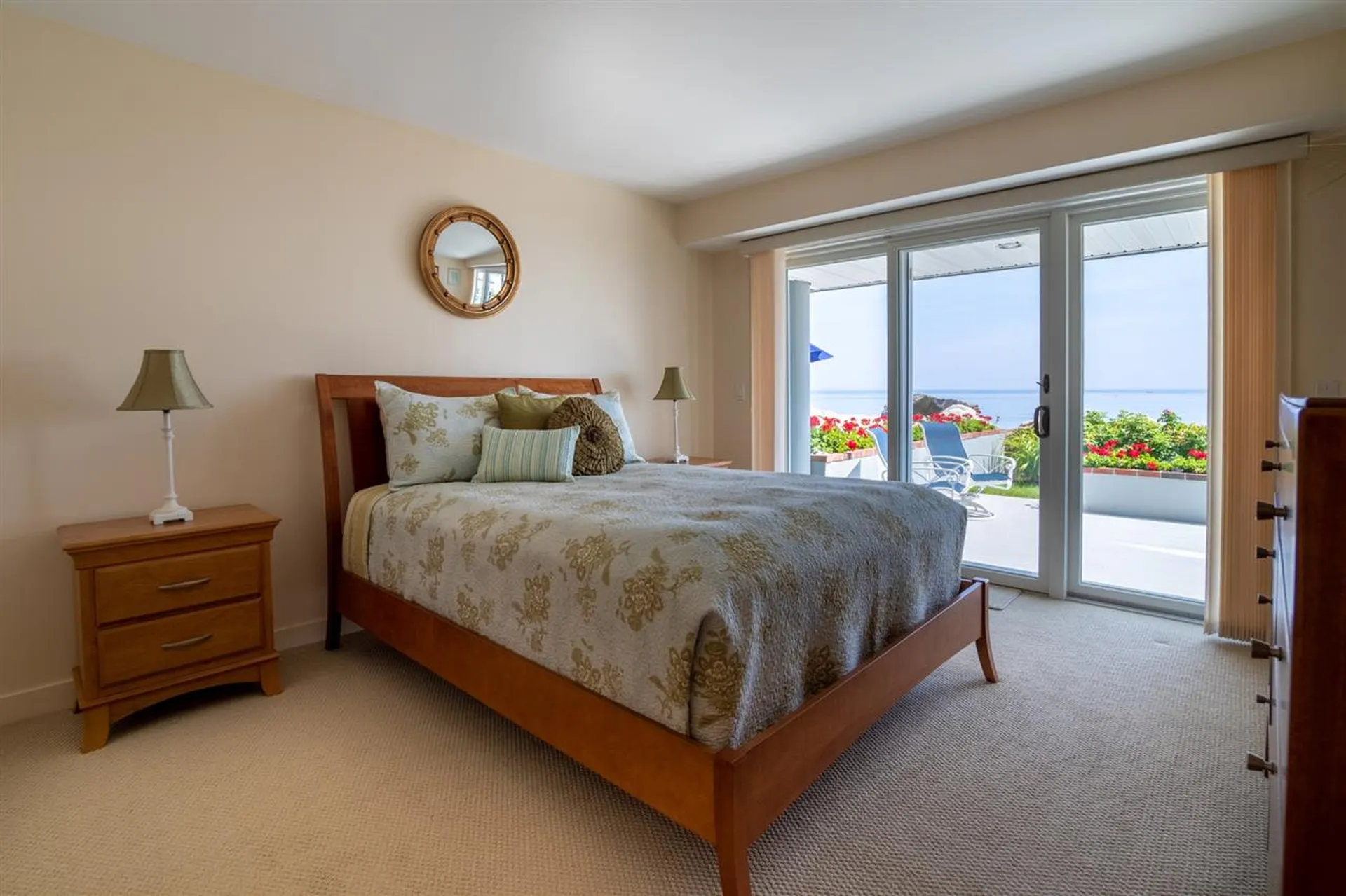1044 Ocean Boulevard Hampton NH 03842
