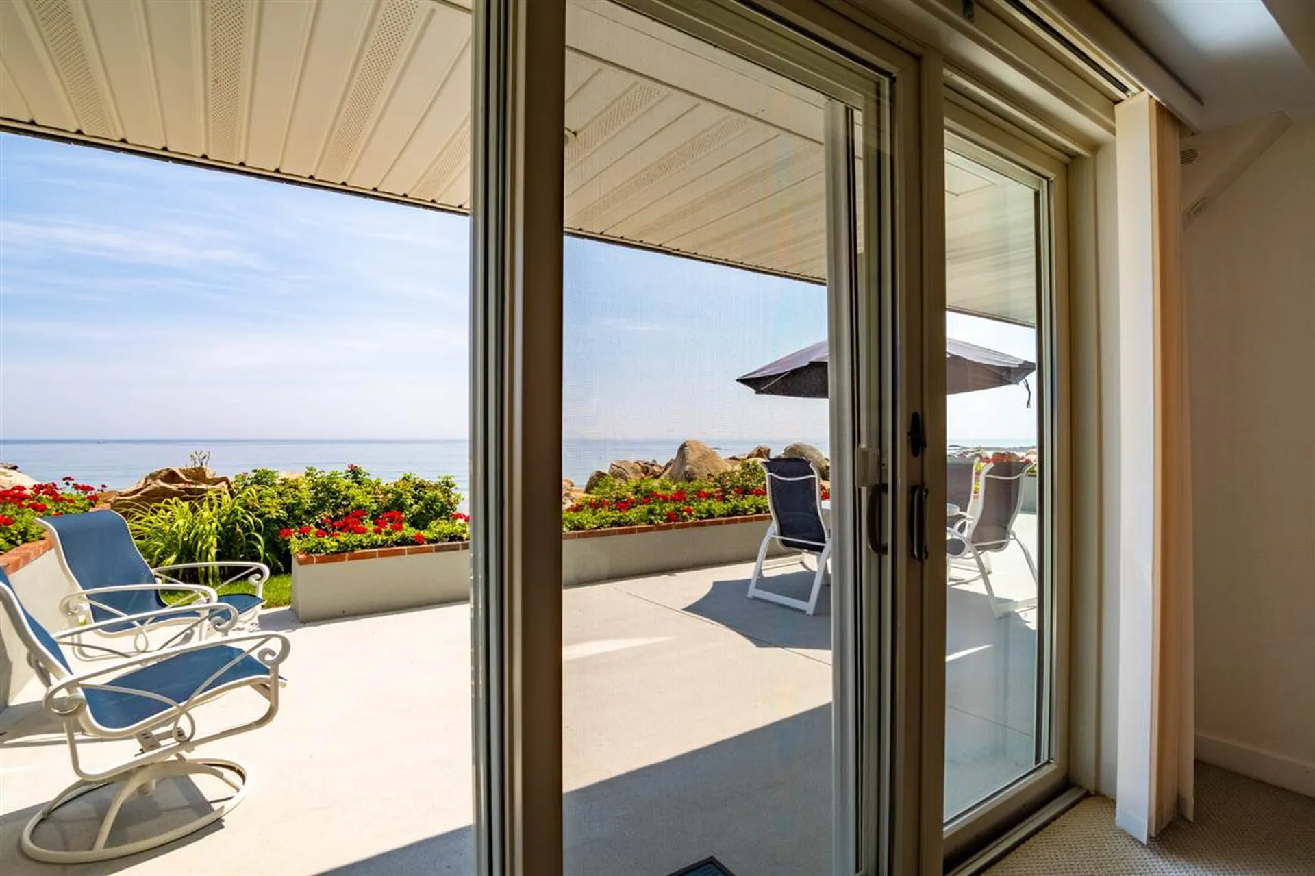 1044 Ocean Boulevard Hampton NH 03842