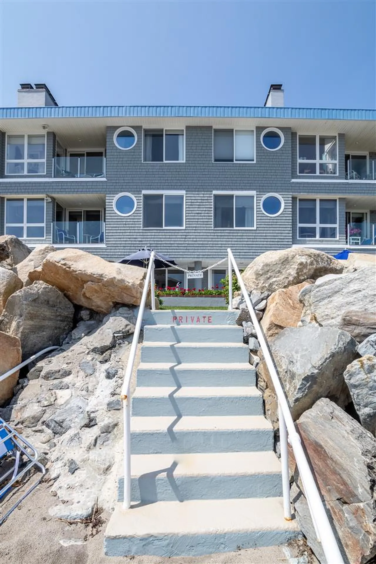1044 Ocean Boulevard Hampton NH 03842