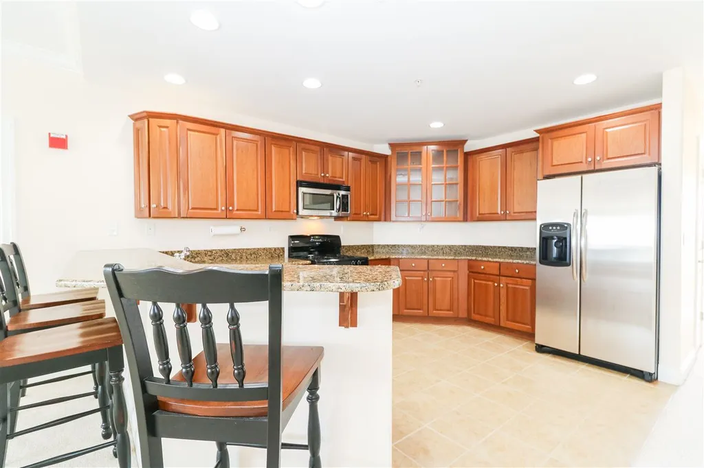 22 K Street Hampton NH 03842