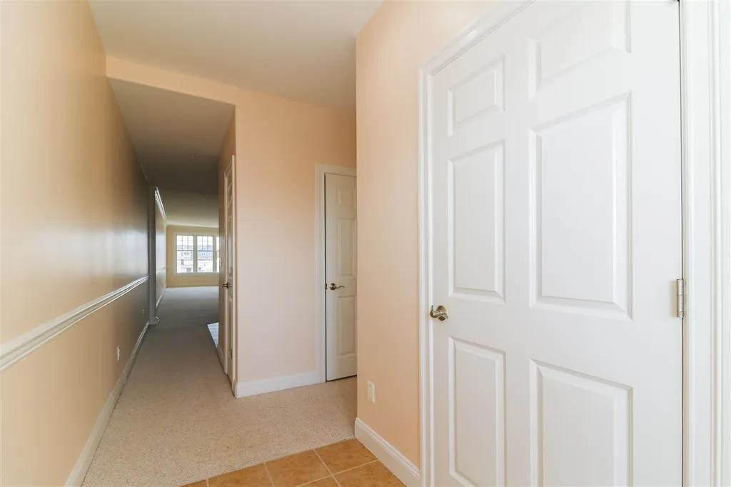 22 K Street Hampton NH 03842
