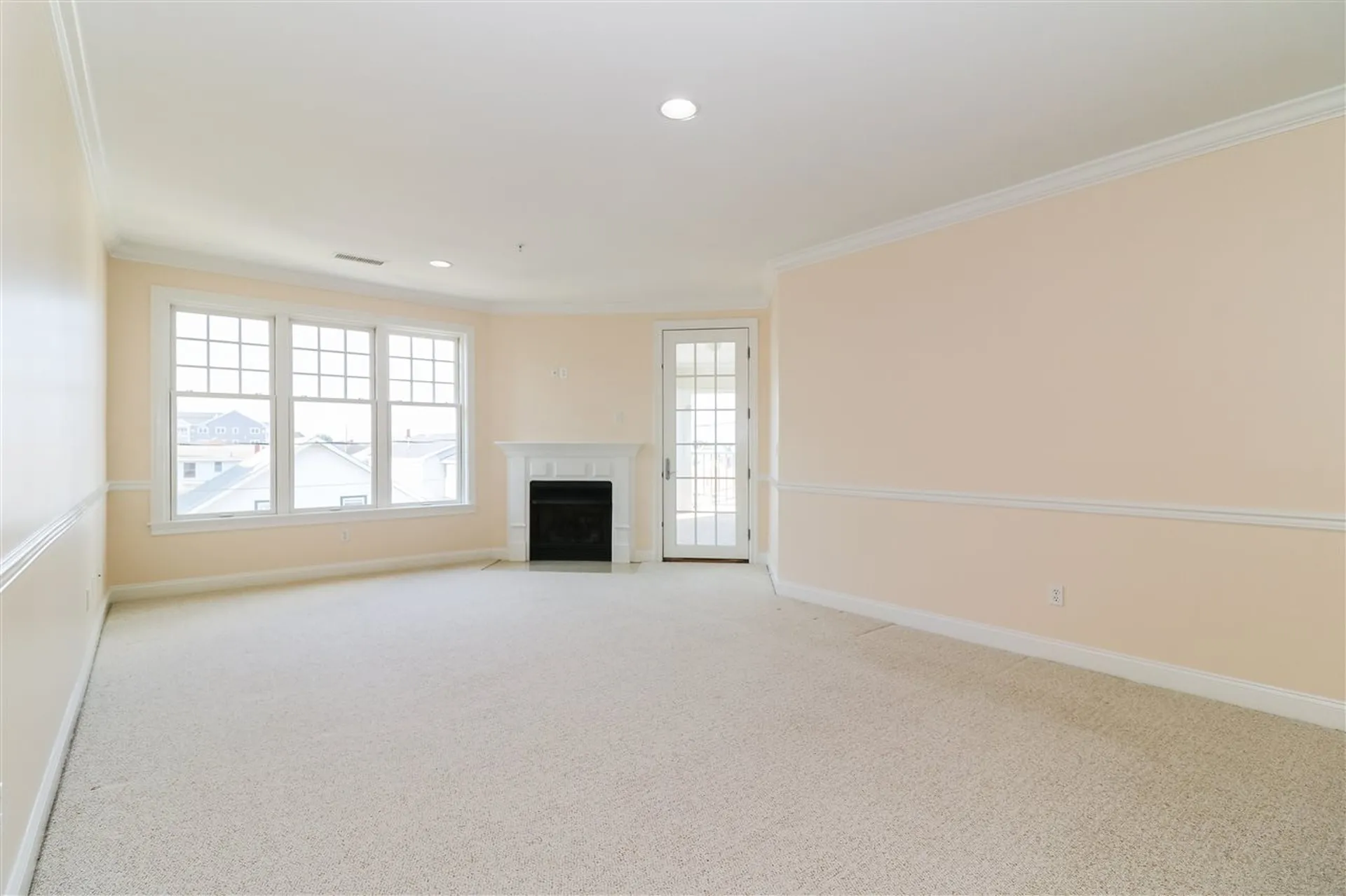 22 K Street Hampton NH 03842