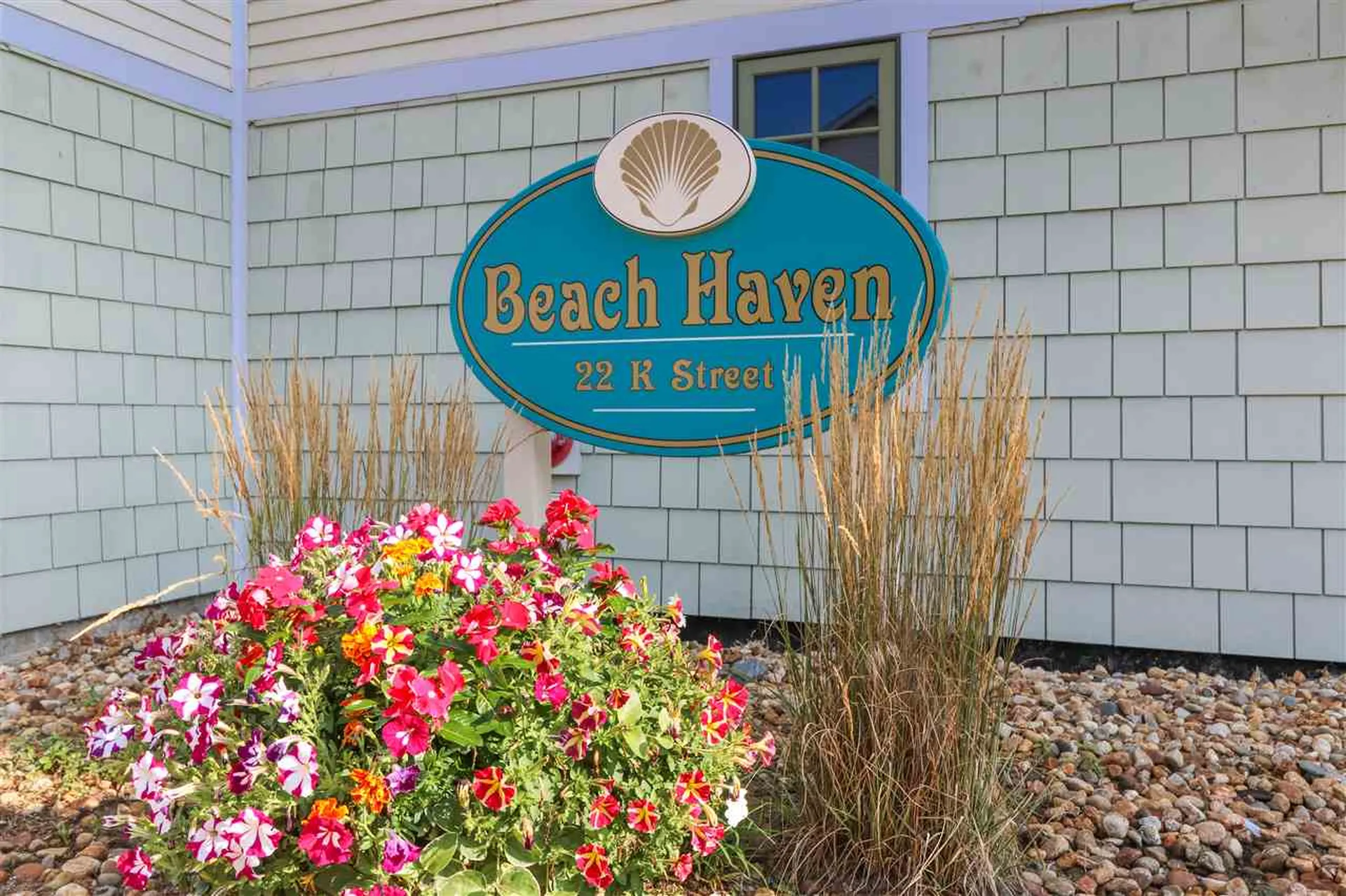 22 K Street Hampton NH 03842