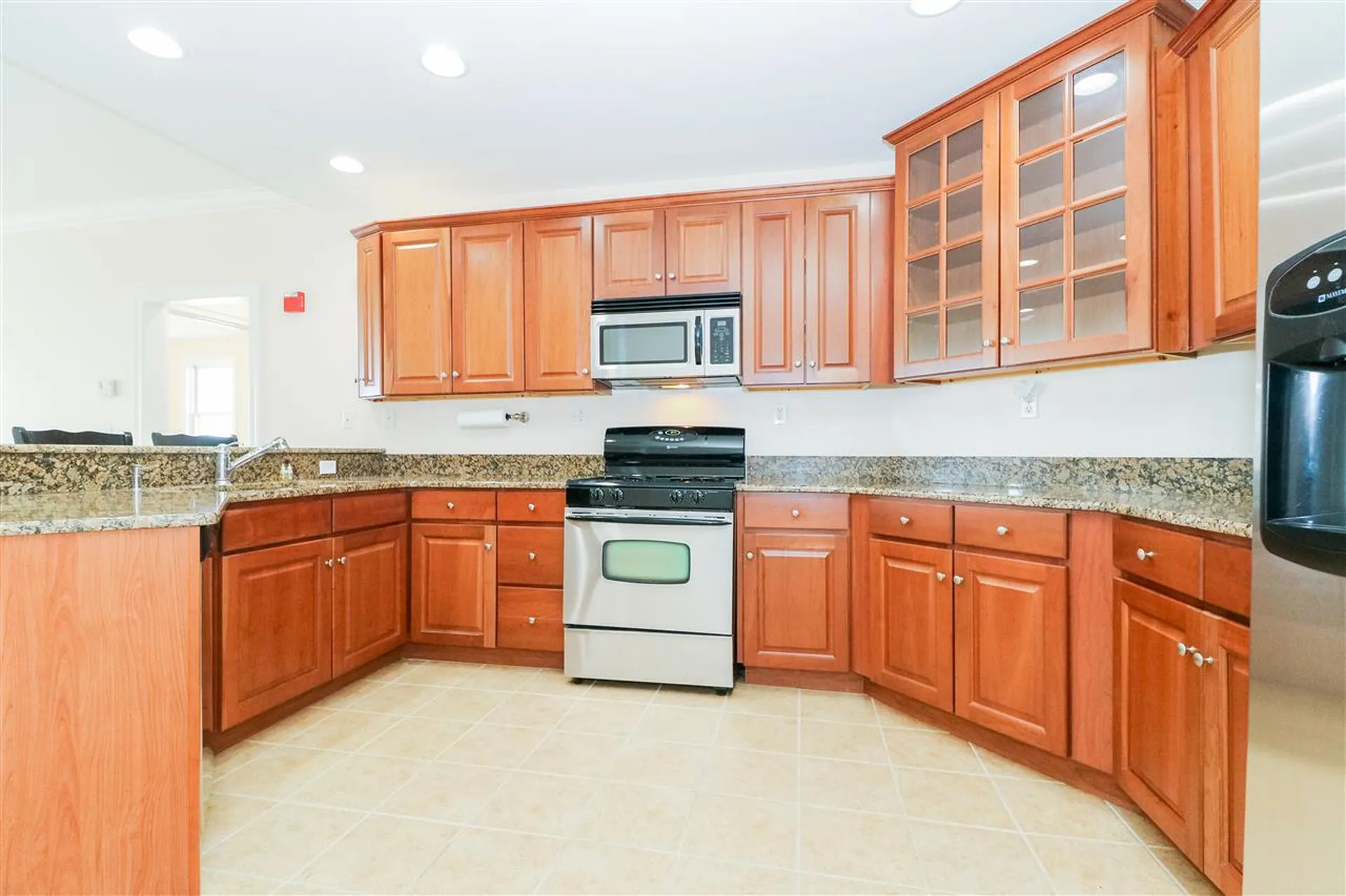 22 K Street Hampton NH 03842