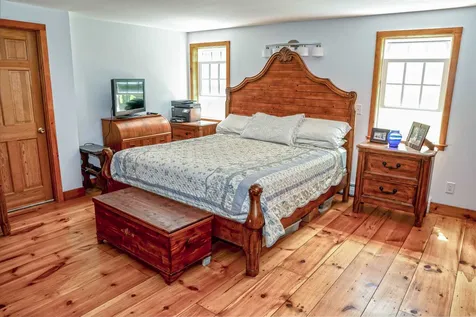 90 Longmarsh Road Durham NH 03824