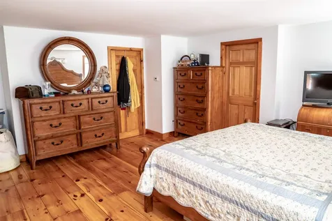 90 Longmarsh Road Durham NH 03824