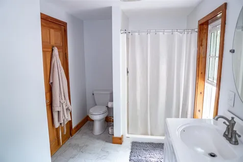 90 Longmarsh Road Durham NH 03824