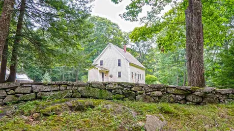 90 Longmarsh Road Durham NH 03824