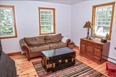 90 Longmarsh Road Durham NH 03824