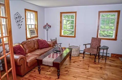 90 Longmarsh Road Durham NH 03824