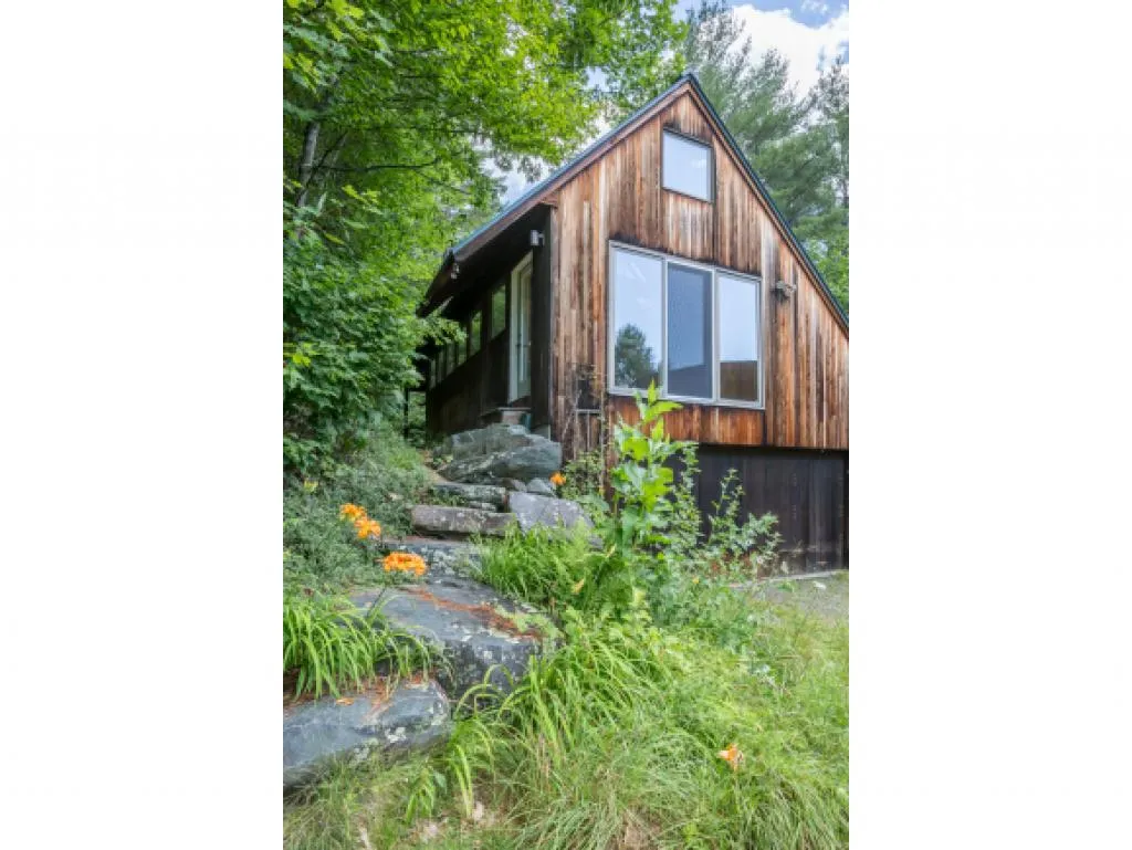 1699 Vt Route 132 Sharon VT 05065
