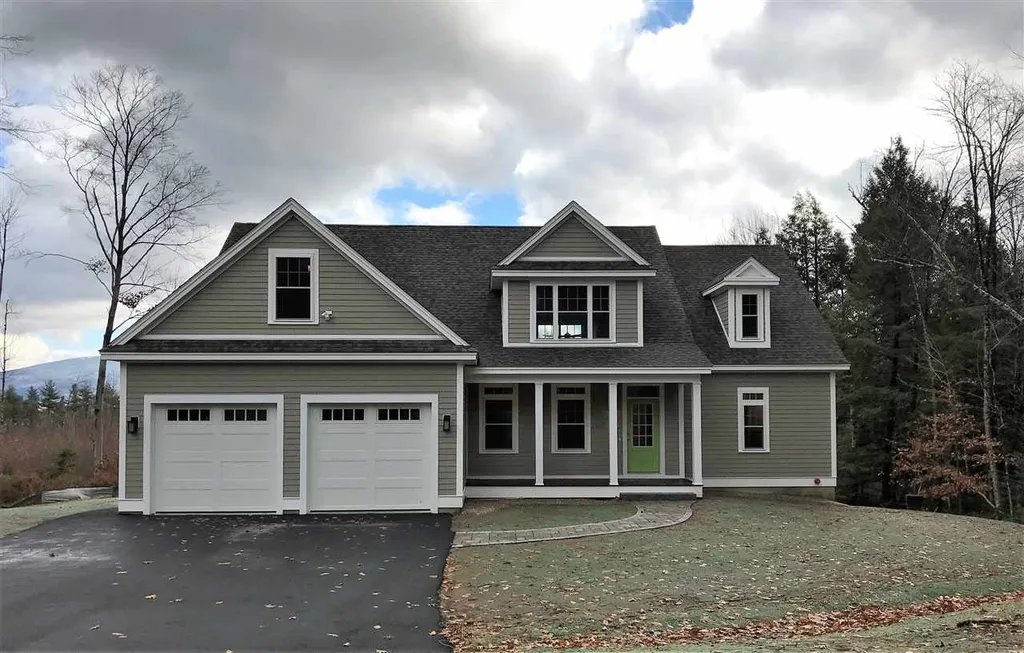 46 Hall Farm Road New London NH 03257