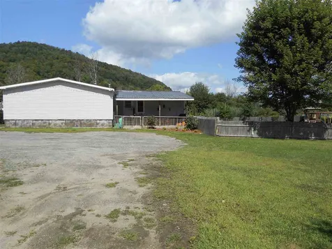 41 Anair Drive Hardwick VT 05843