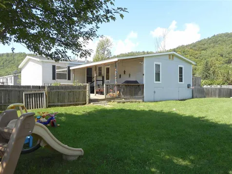 41 Anair Drive Hardwick VT 05843
