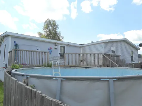 41 Anair Drive Hardwick VT 05843