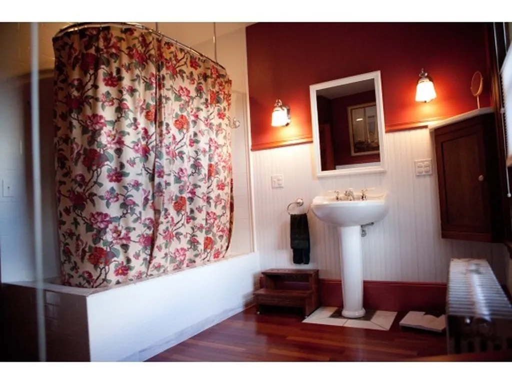21 Charlestown Road Claremont NH 03743