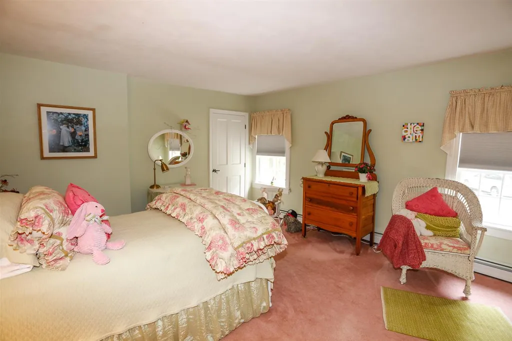 70 Tenney Hill Road Dunbarton NH 03046