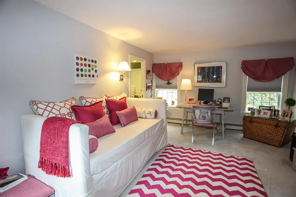 70 Tenney Hill Road Dunbarton NH 03046