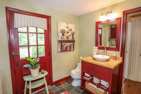 70 Tenney Hill Road Dunbarton NH 03046