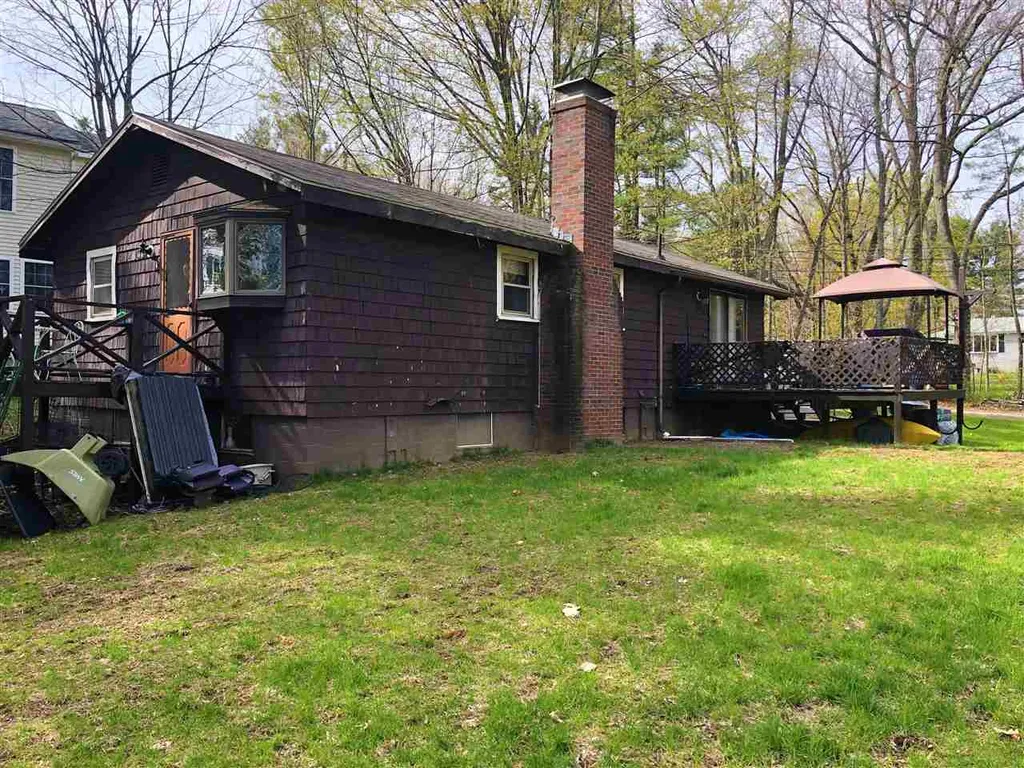 1 Ridge Road Sandown NH 03873