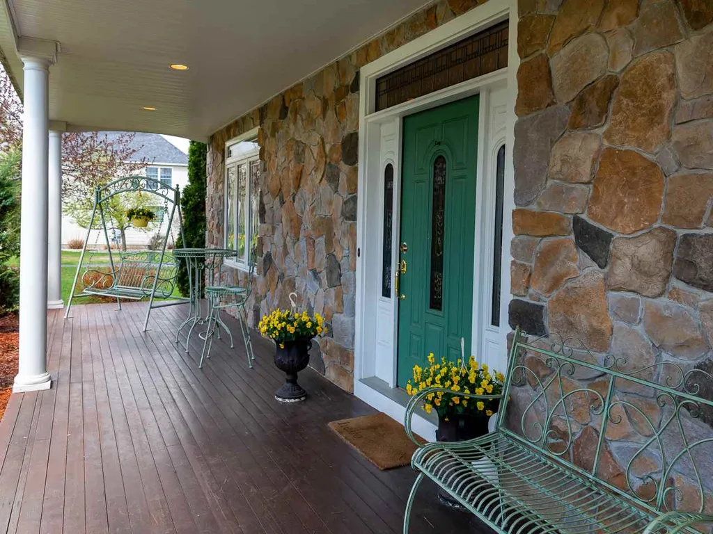 21 Hancock Road Windham NH 03087