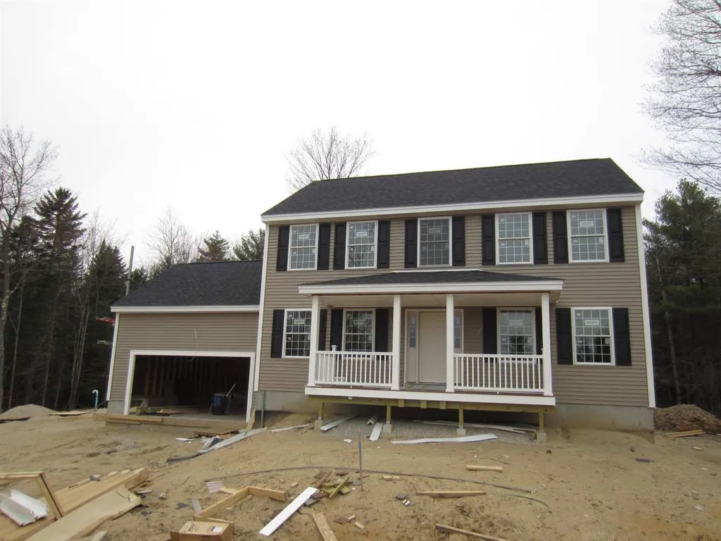 44 Memory Lane Loudon NH 03307