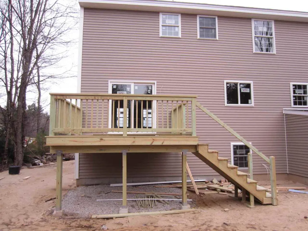 44 Memory Lane Loudon NH 03307