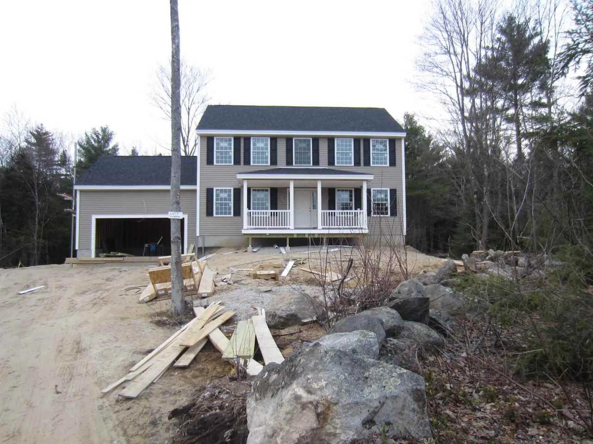 44 Memory Lane Loudon NH 03307