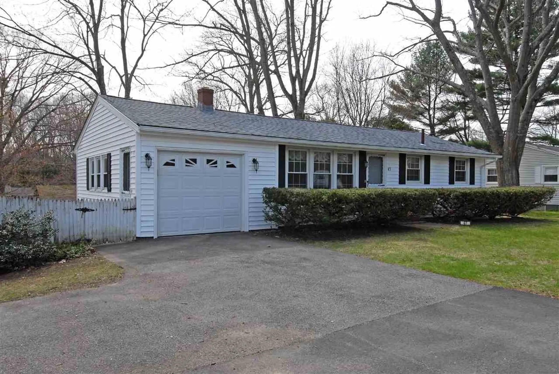 47 Spruce Lane Dover NH 03820