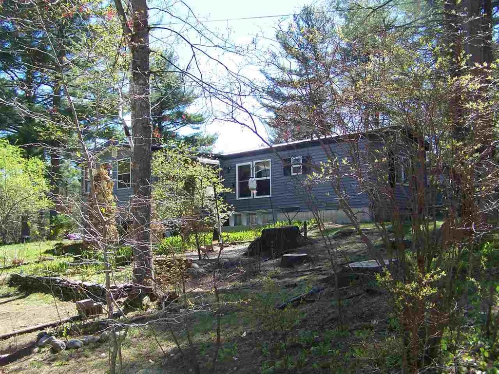 35 Roberts Road Barrington NH 03825