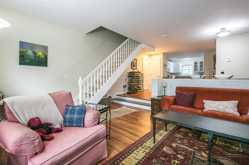 148 Hayes Avenue South Burlington VT 05403