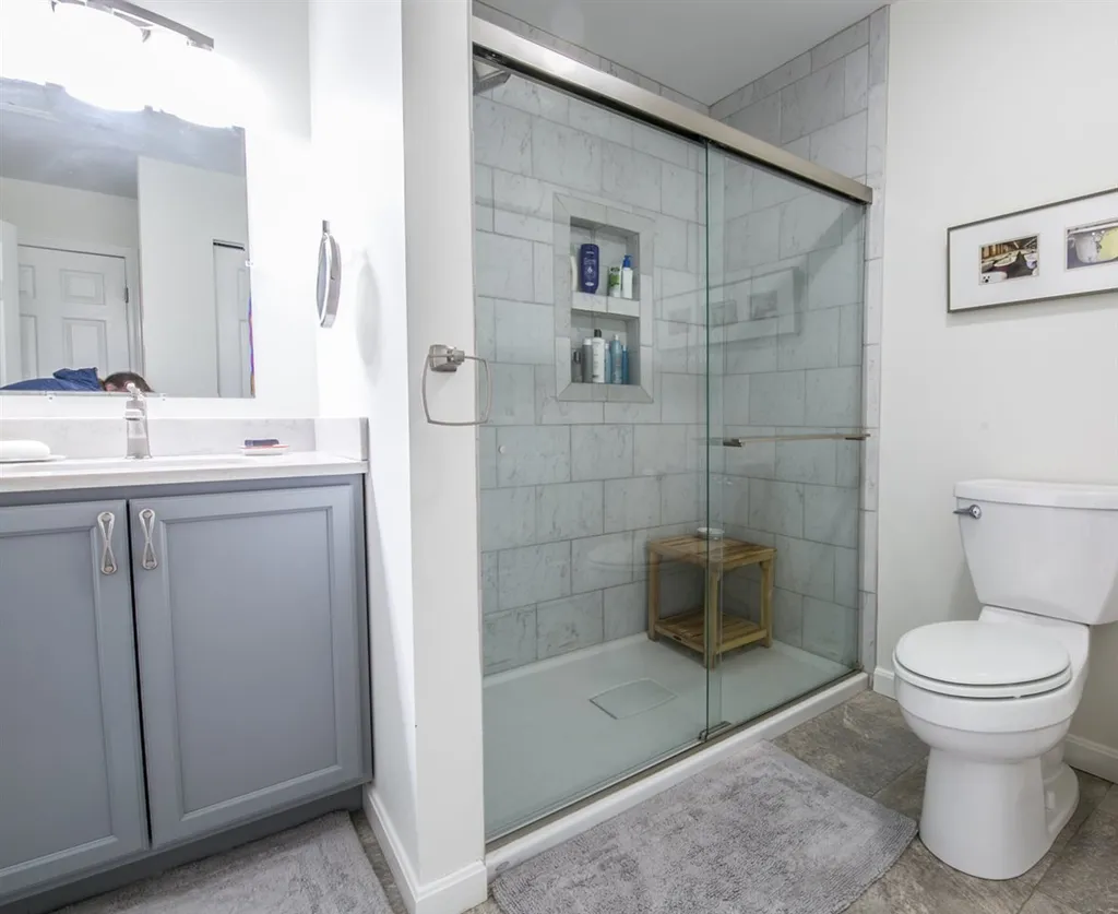 148 Hayes Avenue South Burlington VT 05403
