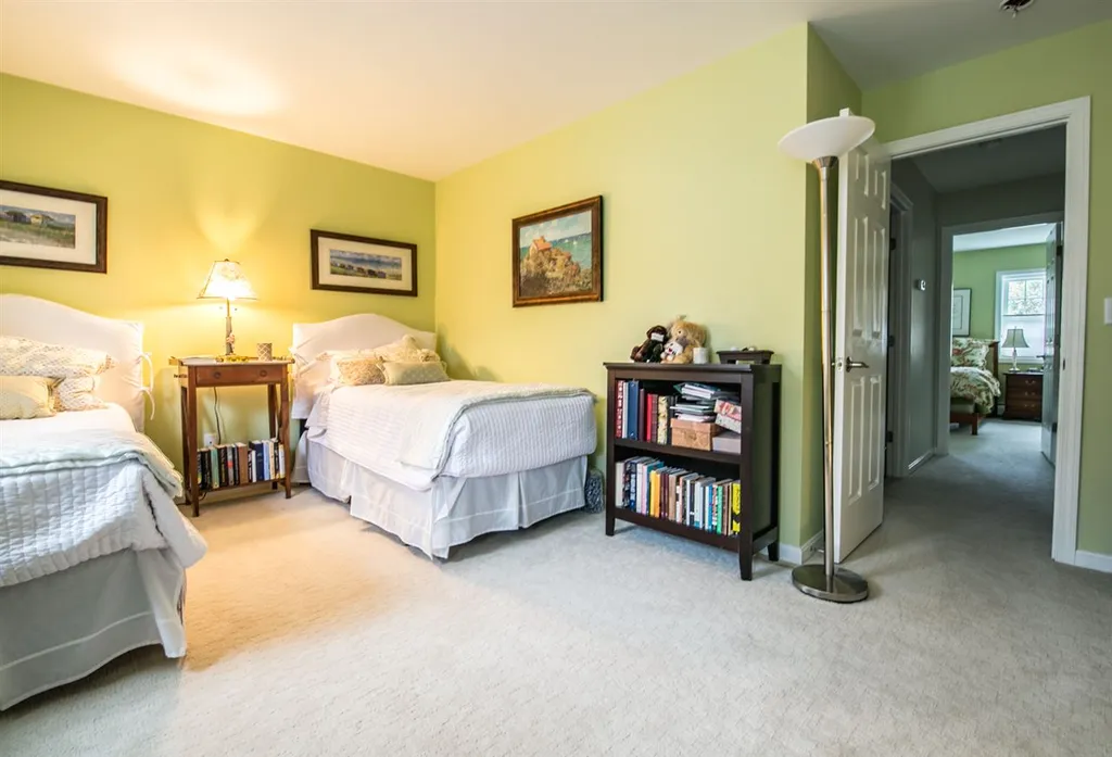 148 Hayes Avenue South Burlington VT 05403