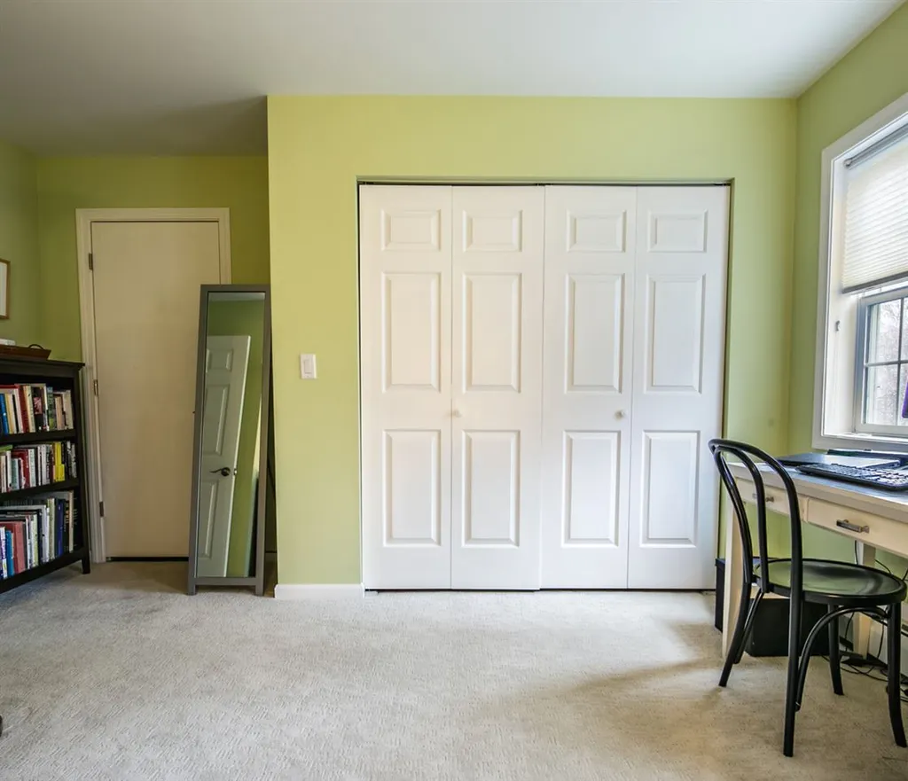 148 Hayes Avenue South Burlington VT 05403