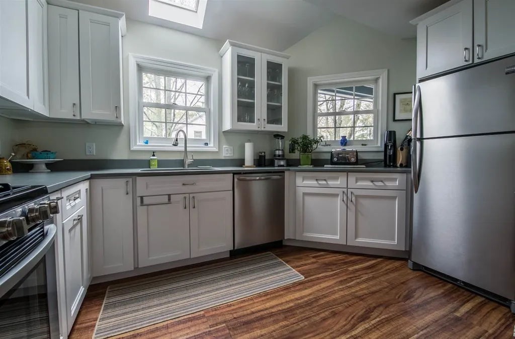 148 Hayes Avenue South Burlington VT 05403