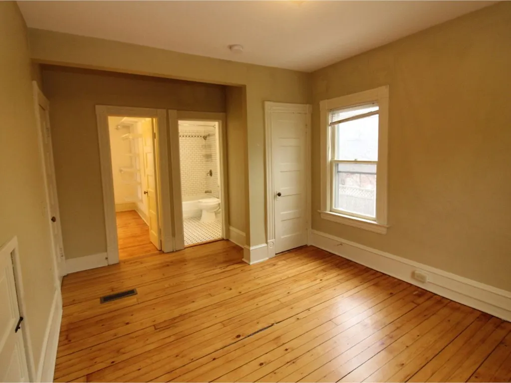 75 Orchard Terrace Burlington VT 05401