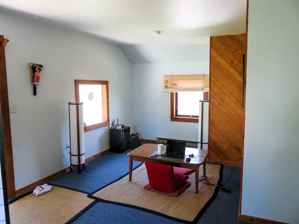 352 South Winooski Avenue Burlington VT 05401