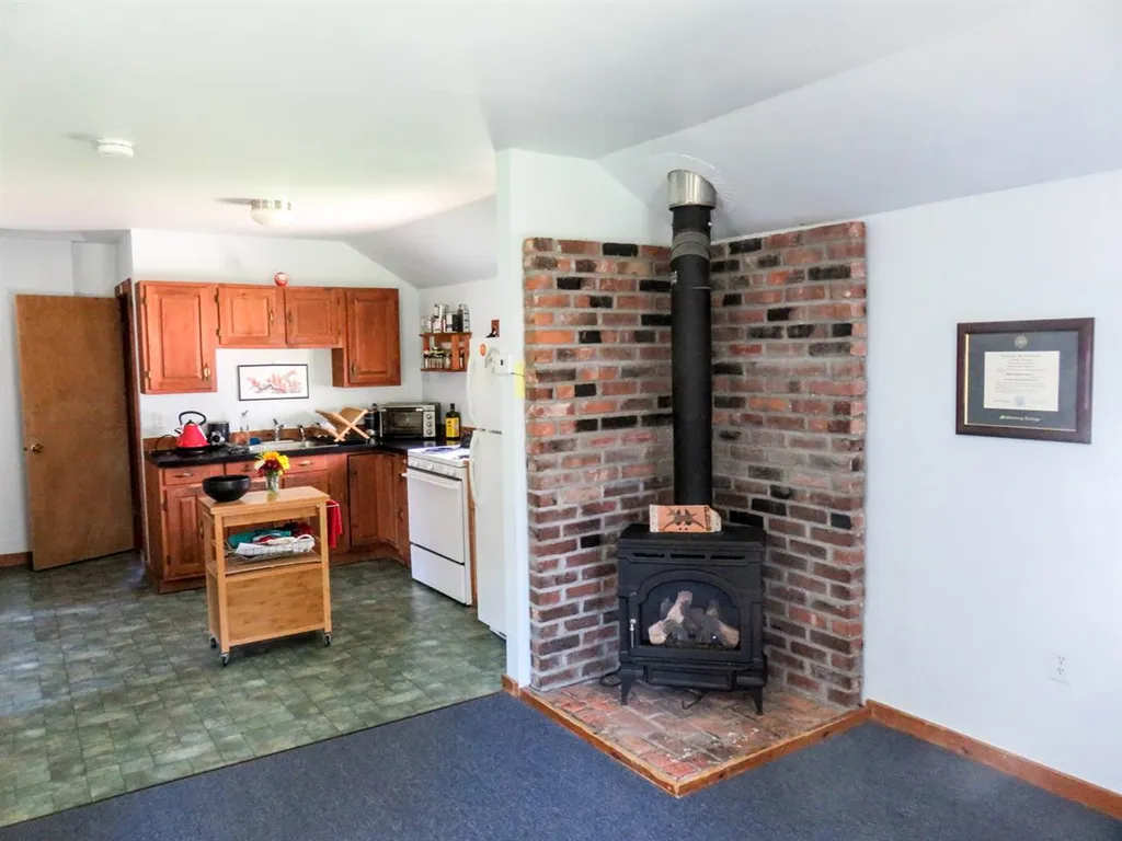 352 South Winooski Avenue Burlington VT 05401
