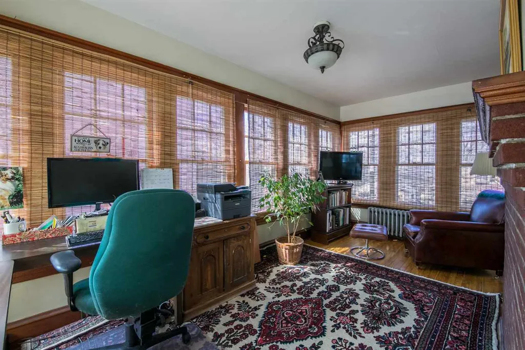 352 South Winooski Avenue Burlington VT 05401