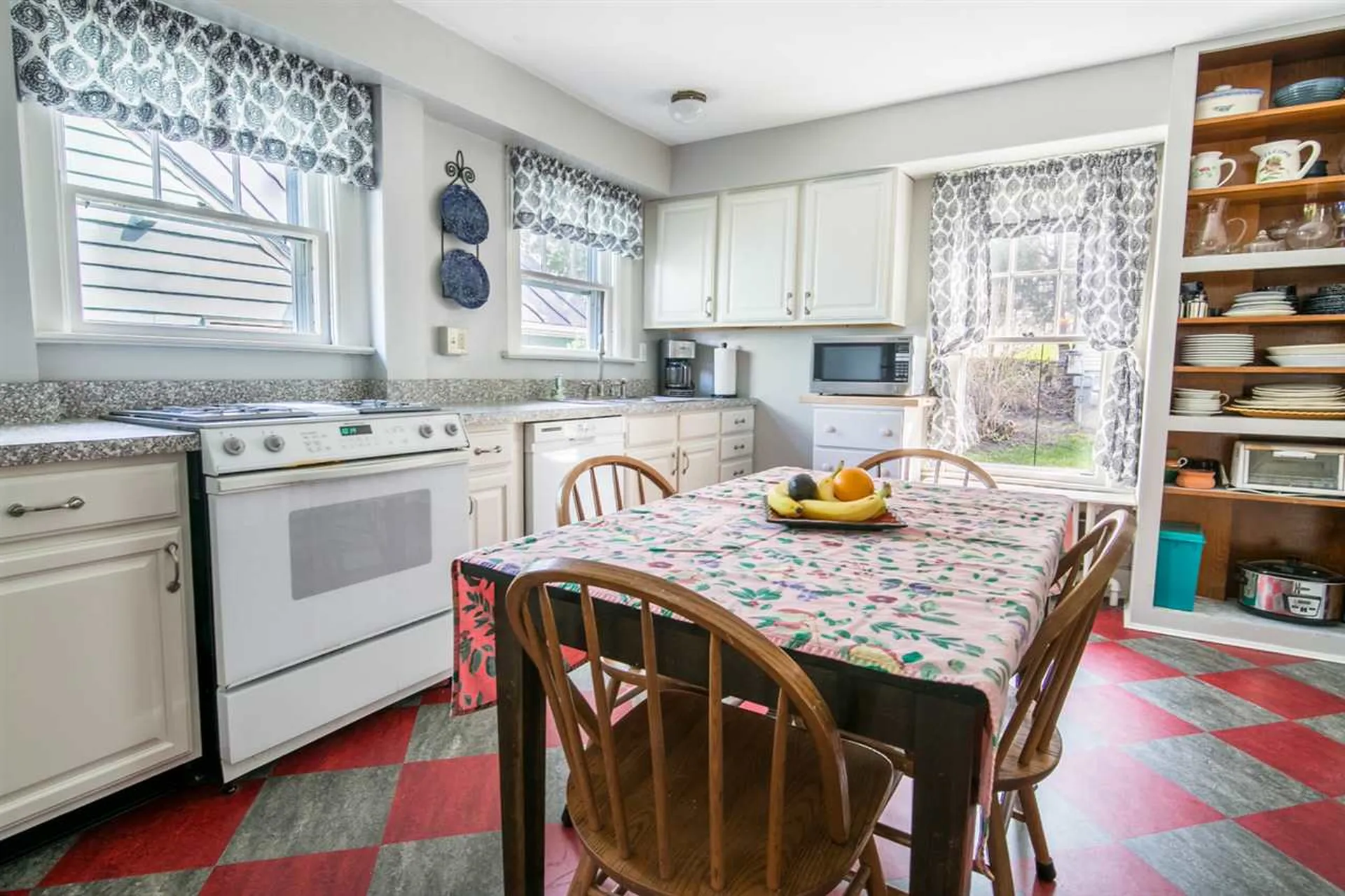 352 South Winooski Avenue Burlington VT 05401